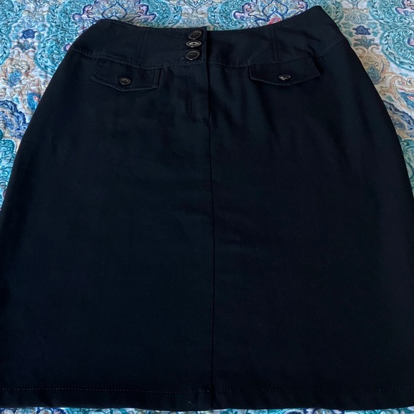 Larry Levine Black Buttoned Pencil Skirt - Picture 2 of 9